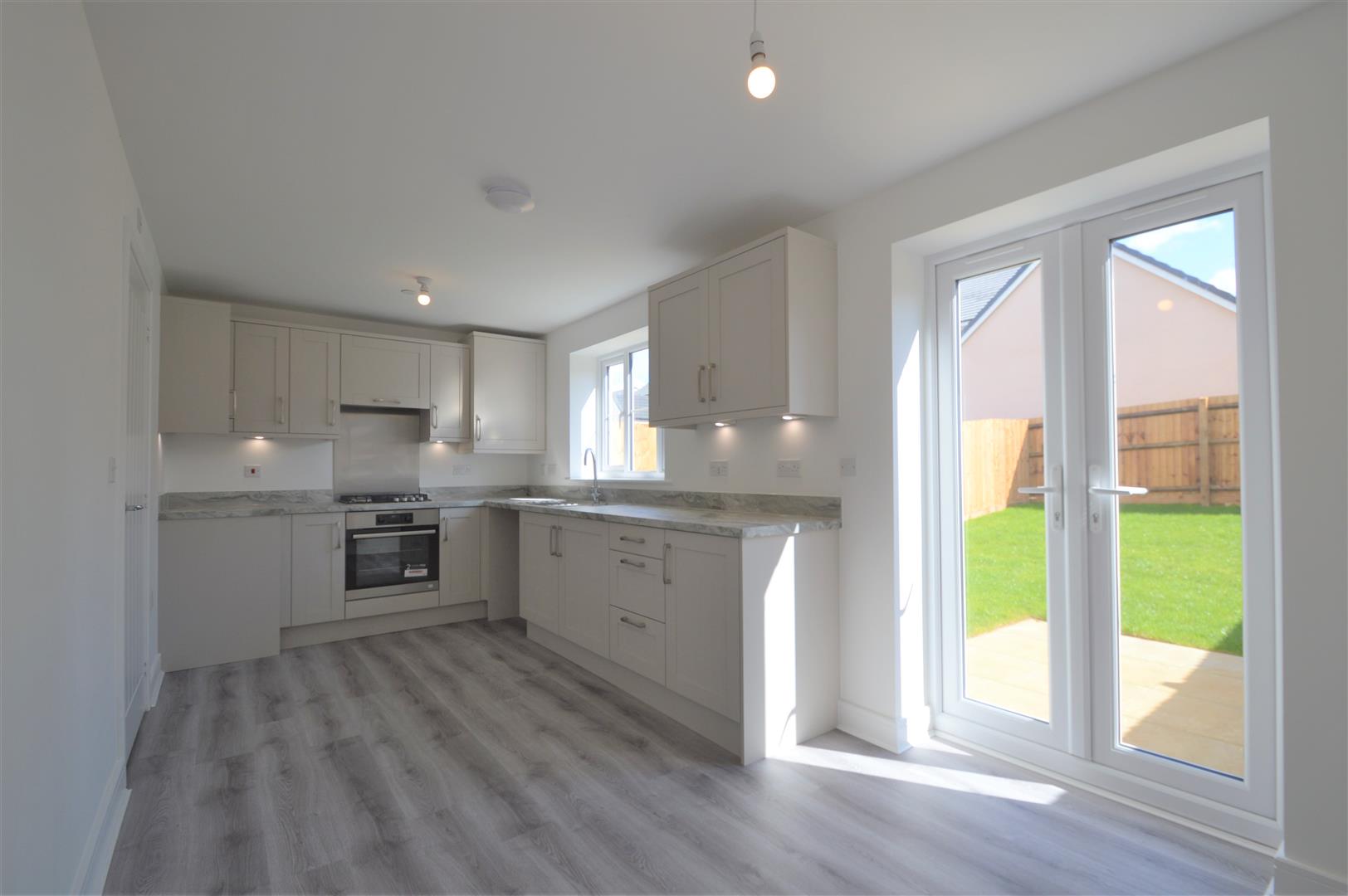 6 Cae Wyndham, Clare Garden, Cowbridge, CF71 7FL